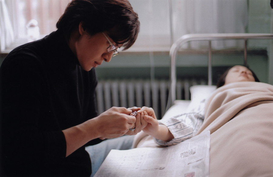 외출 (April Snow) 상세정보 씨네21