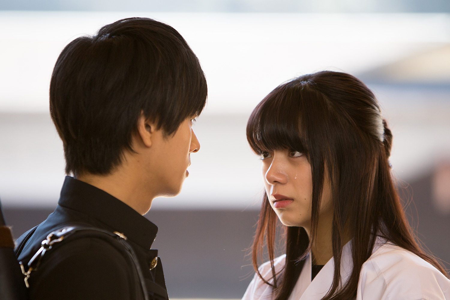 인사하고, 키스 (Make a Bow and Kiss) 상세정보 씨네21