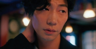 [리뷰] 레트로의 좋은 것과 나쁜 것을 가리지 않고 동경할 때, <멀고도 가까운>