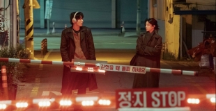 [비평] 천개의 마음에 관하여, 김선영 평론가의 ‘박해영 휴먼드라마 삼부작’