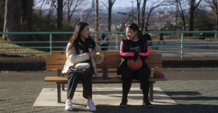 [비평] 빛에서 빛으로, 문주화 평론가의 <레이의 겨울방학>